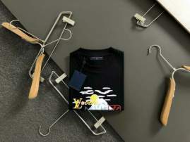 Picture of Louis Vuitton T Shirts Short _SKULVM-4XL11Lr2128302
